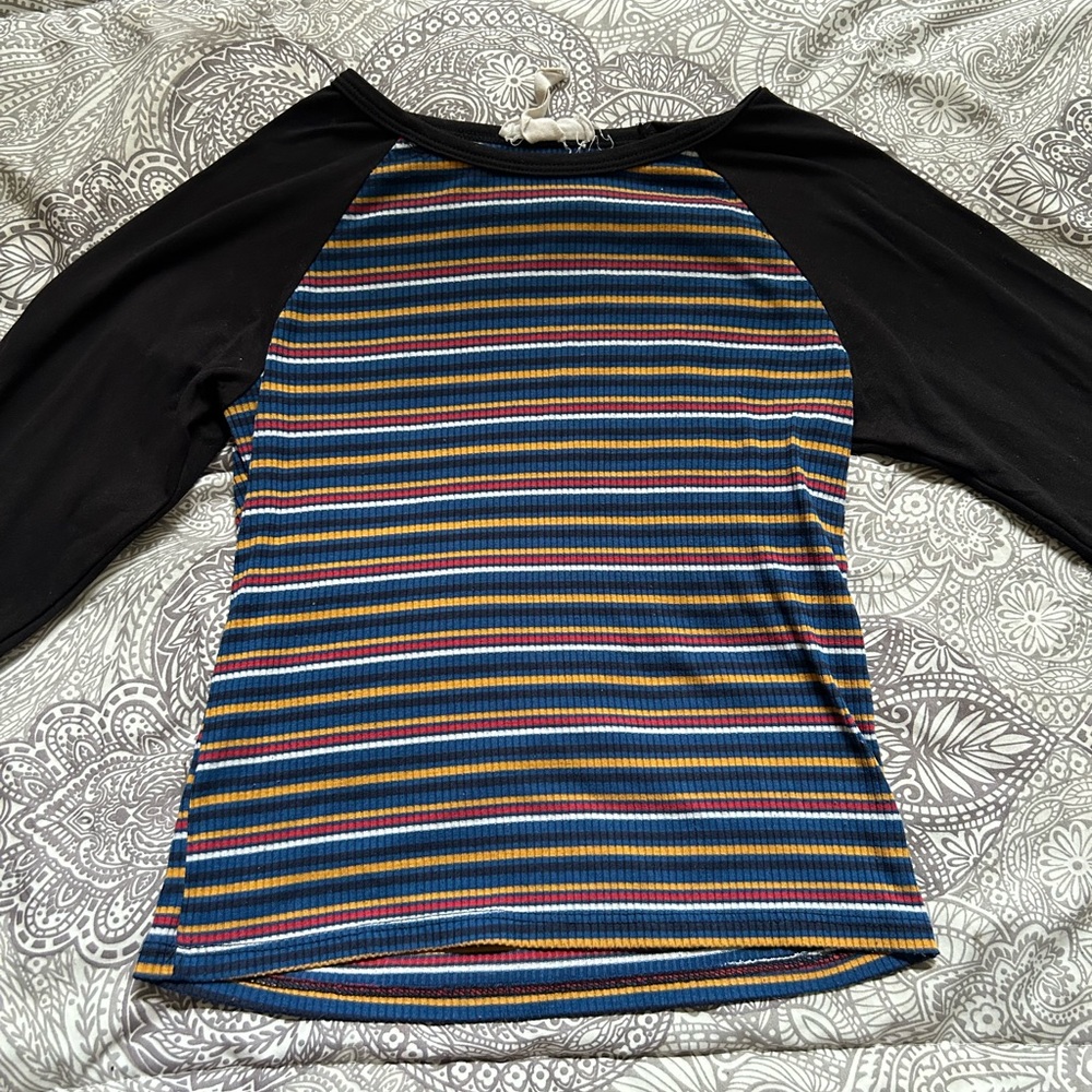 Striped Sleeve Shirt